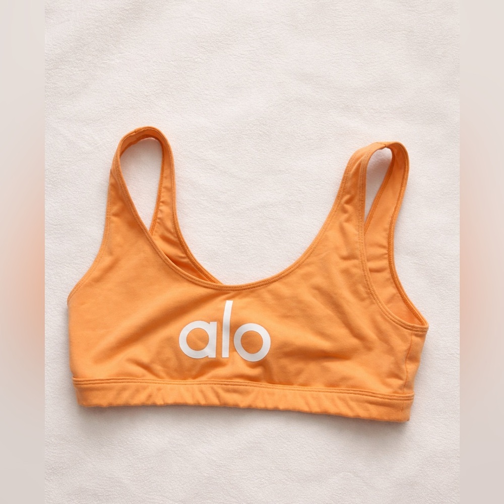 Alo YOGA | CANTALOUPE ORANGE Ambient Logo Bra